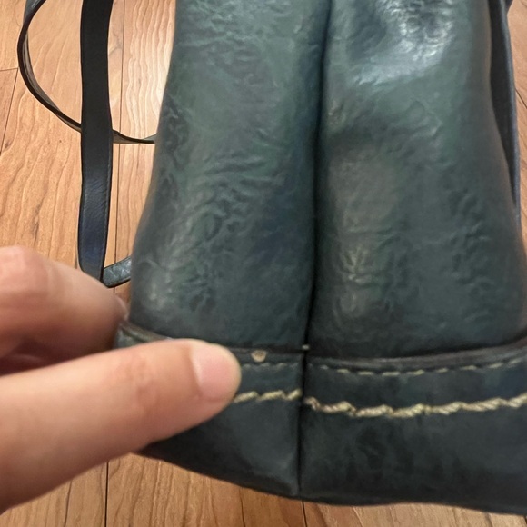 b.o.c Born Concepts Blue Multi-compartment Shoulder Bag Purse Zippers Snap - Picture 8 of 16